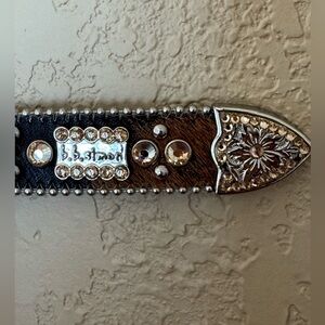 bb simon Swarovski black, and tan, leather and fur belt